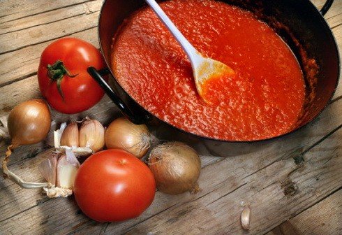 مقابله با کپک زدن رب گوجه فرنگی