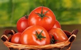 بازار عرضه رب گوجه با نرخ کارخانه